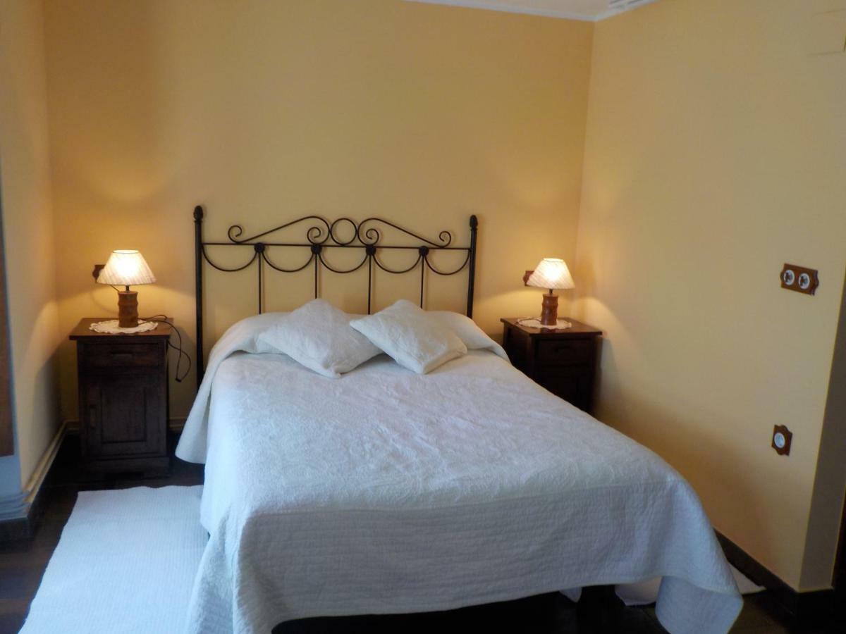 Apartamentos Rurales La Husteriza Ruenes المظهر الخارجي الصورة